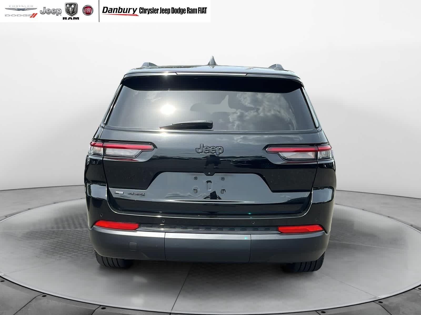 used 2021 Jeep Grand Cherokee L car, priced at $32,597