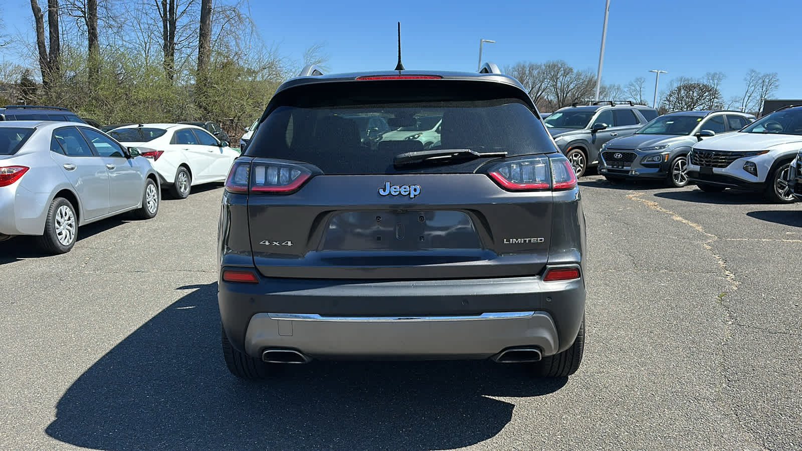 used 2021 Jeep Cherokee car, priced at $21,903