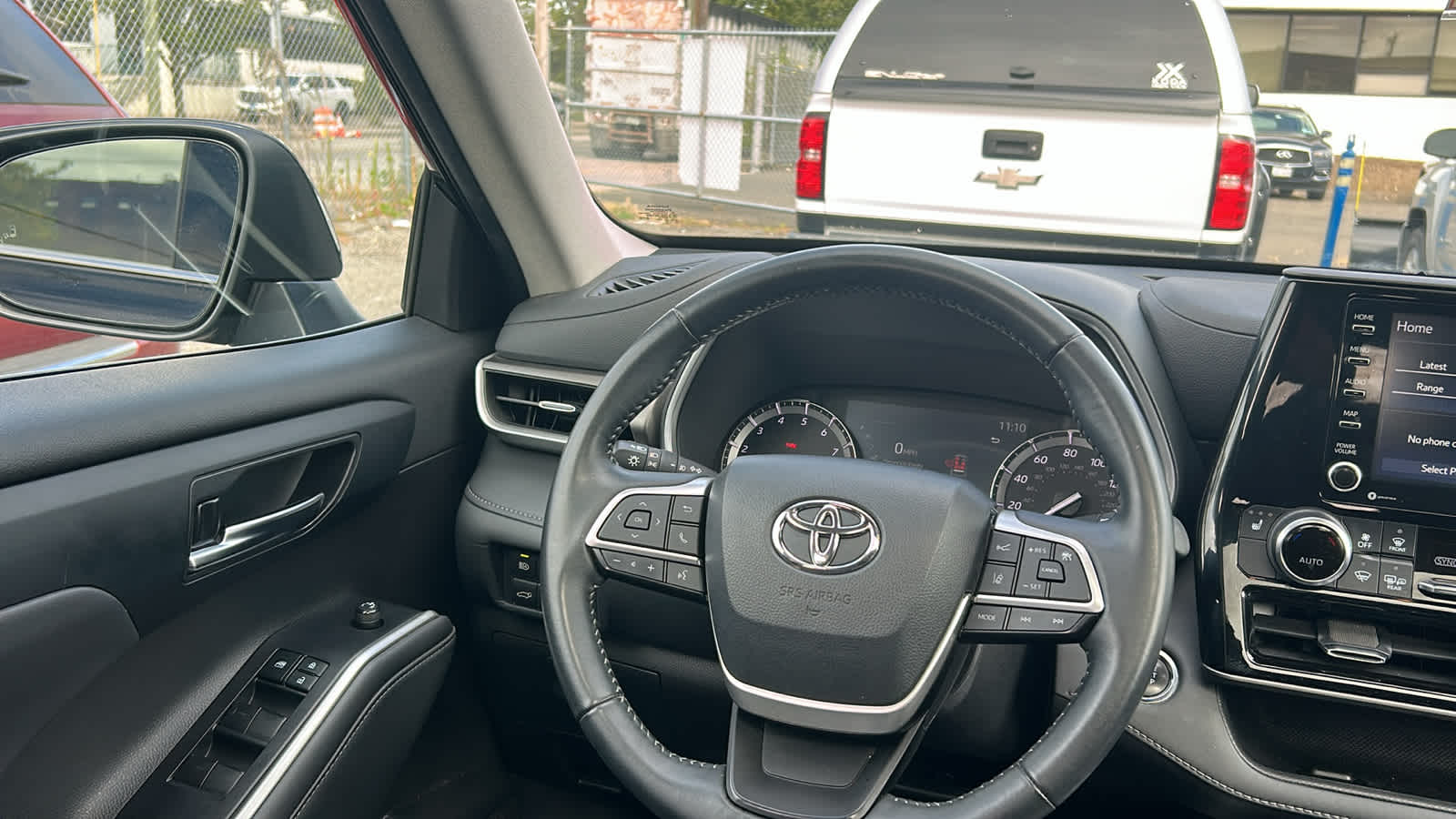 used 2022 Toyota Highlander car, priced at $38,909