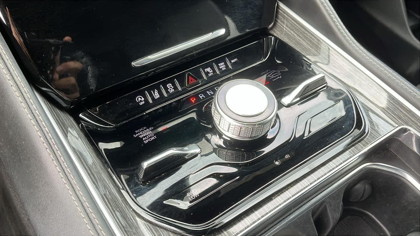 used 2022 Jeep Wagoneer car, priced at $47,924