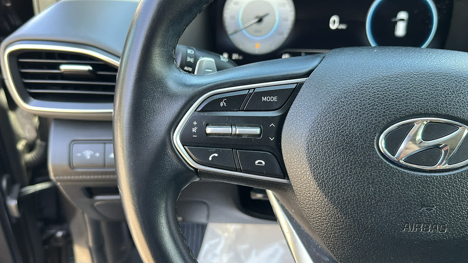 used 2022 Hyundai Santa Fe car, priced at $25,902