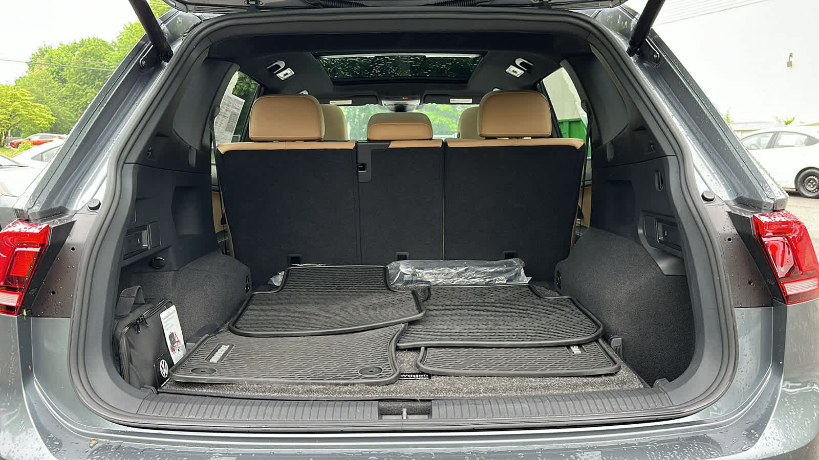 used 2022 Volkswagen Tiguan car, priced at $22,807