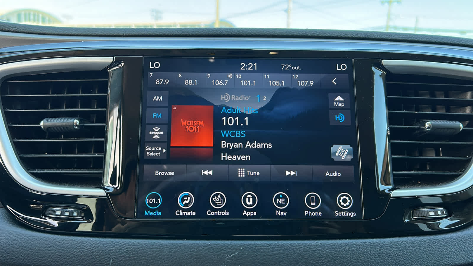 used 2020 Chrysler Pacifica car, priced at $19,509
