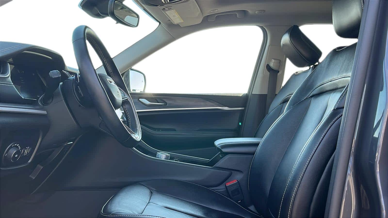 used 2022 Jeep Grand Cherokee L car, priced at $33,780