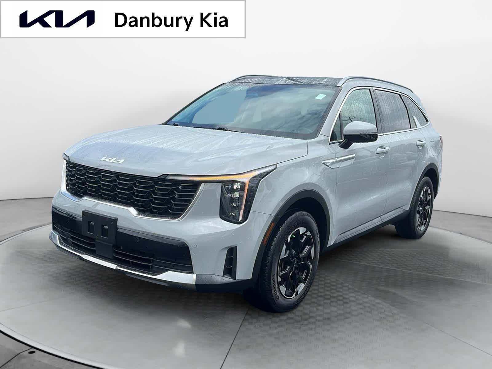 used 2024 Kia Sorento car, priced at $34,440