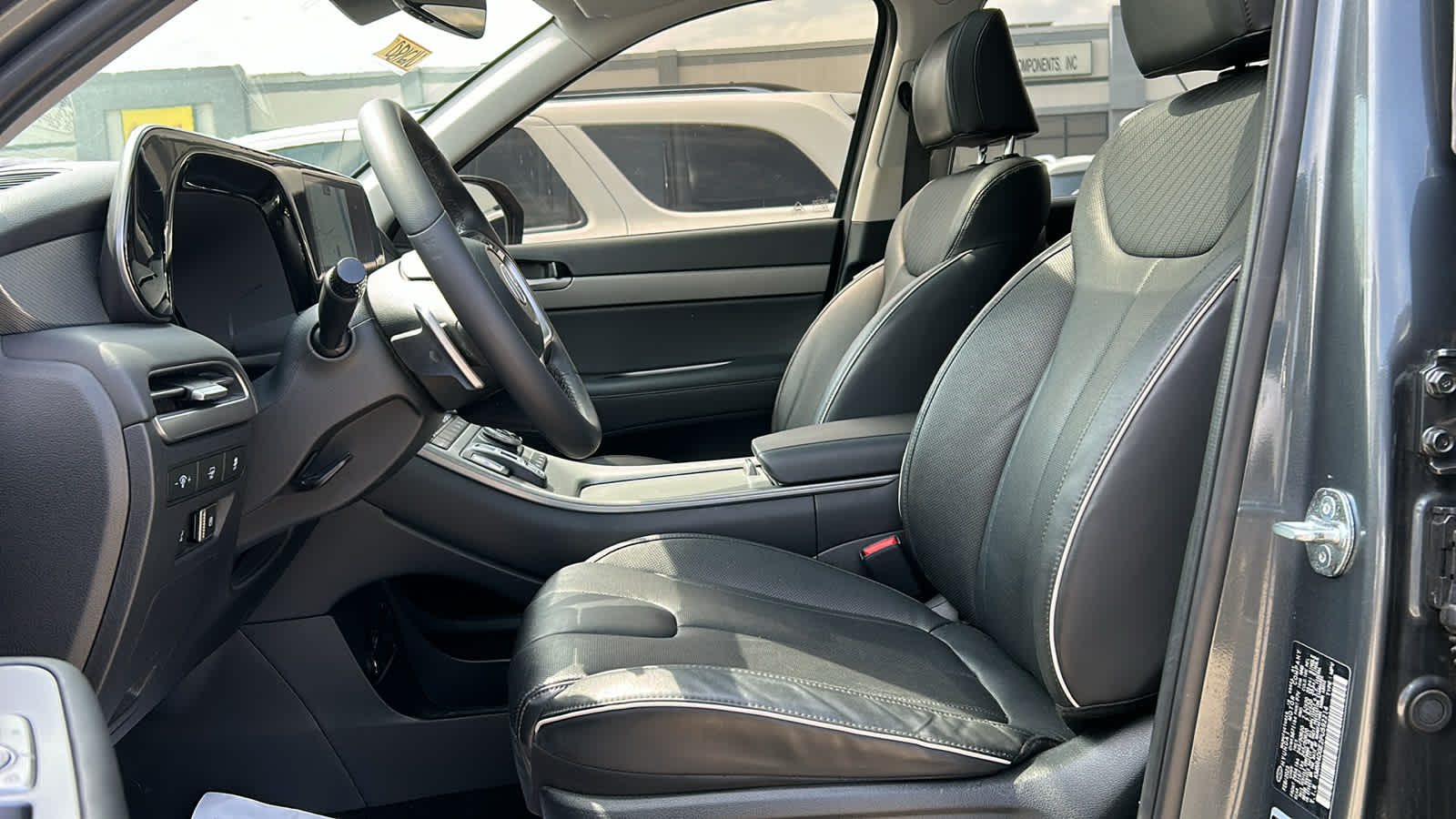 used 2023 Hyundai Palisade car, priced at $29,402