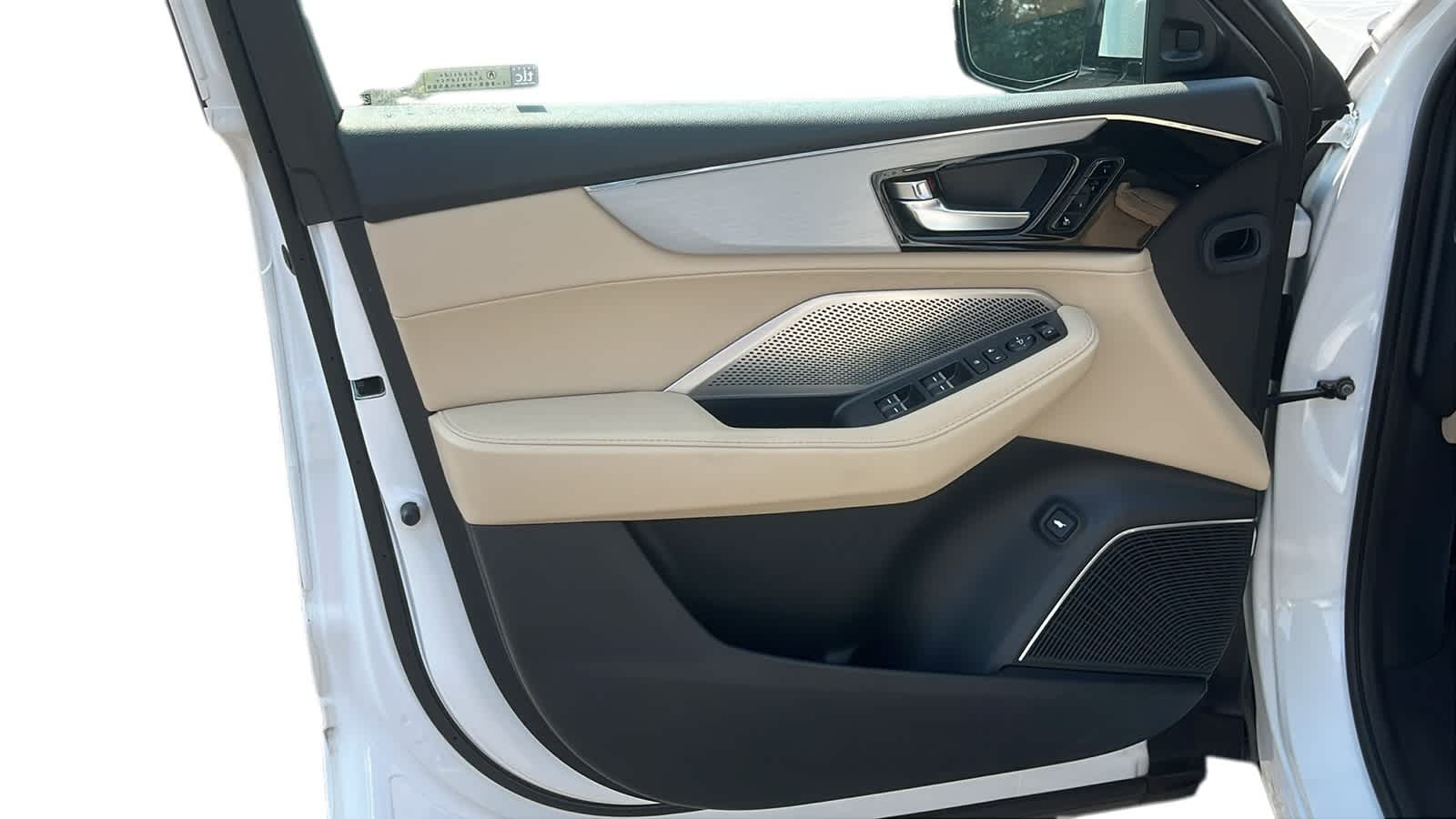 used 2023 Acura MDX car, priced at $37,767