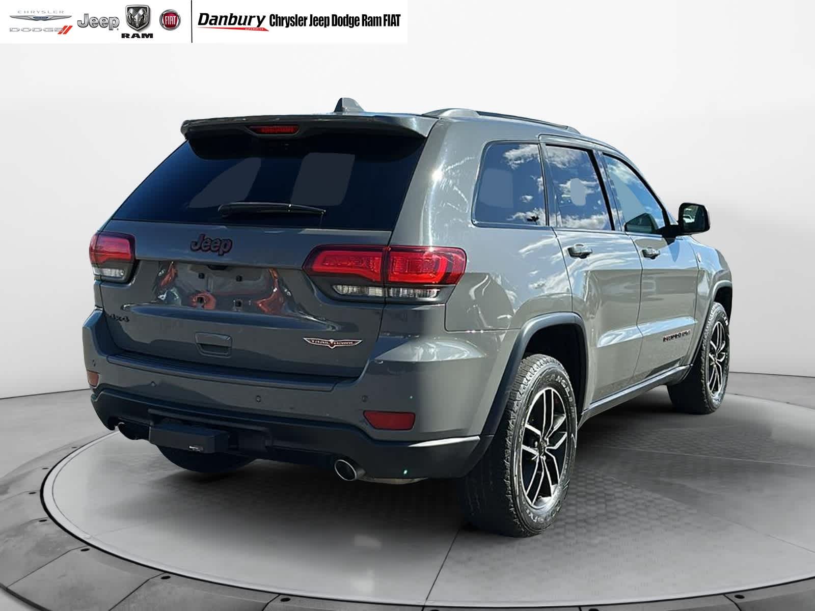 used 2020 Jeep Grand Cherokee car, priced at $29,940