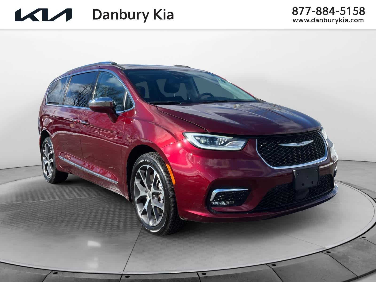 used 2021 Chrysler Pacifica car, priced at $34,999