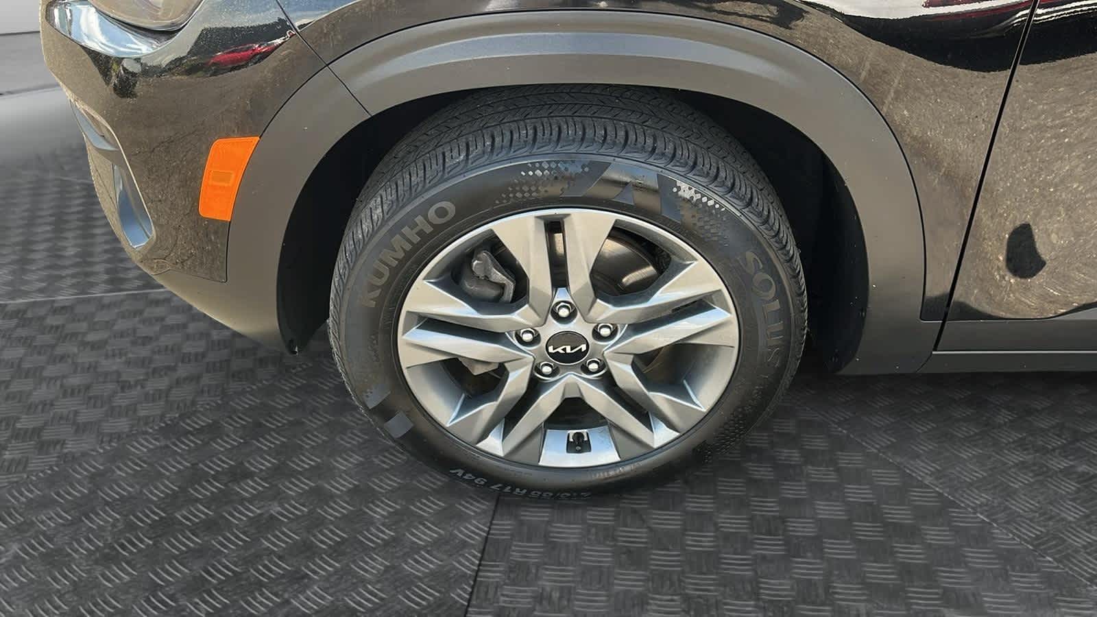 used 2023 Kia Seltos car, priced at $22,218