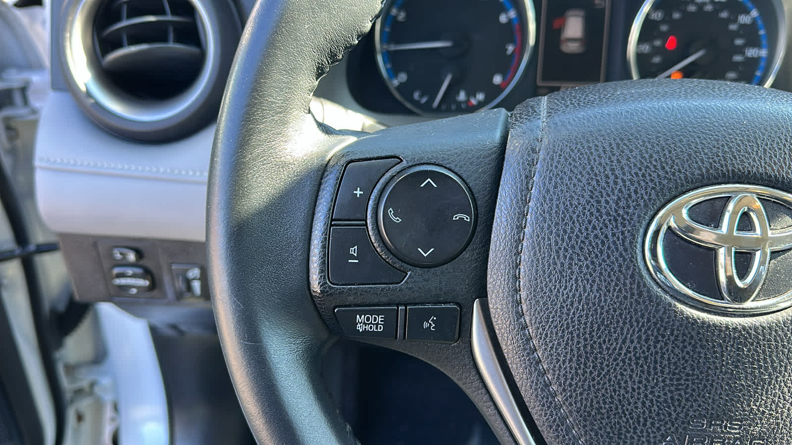 used 2018 Toyota RAV4 car, priced at $20,603