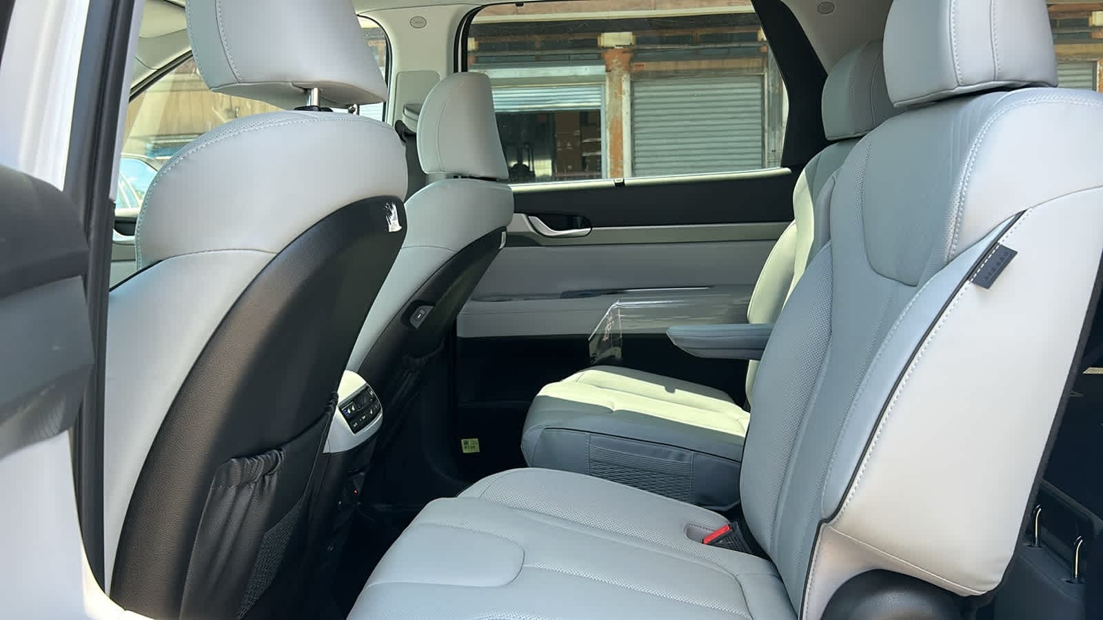 used 2025 Hyundai Palisade car, priced at $43,707
