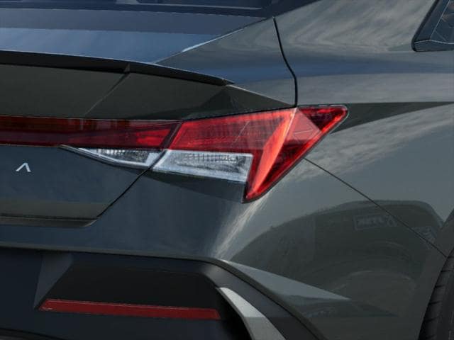 new 2025 Hyundai Elantra car