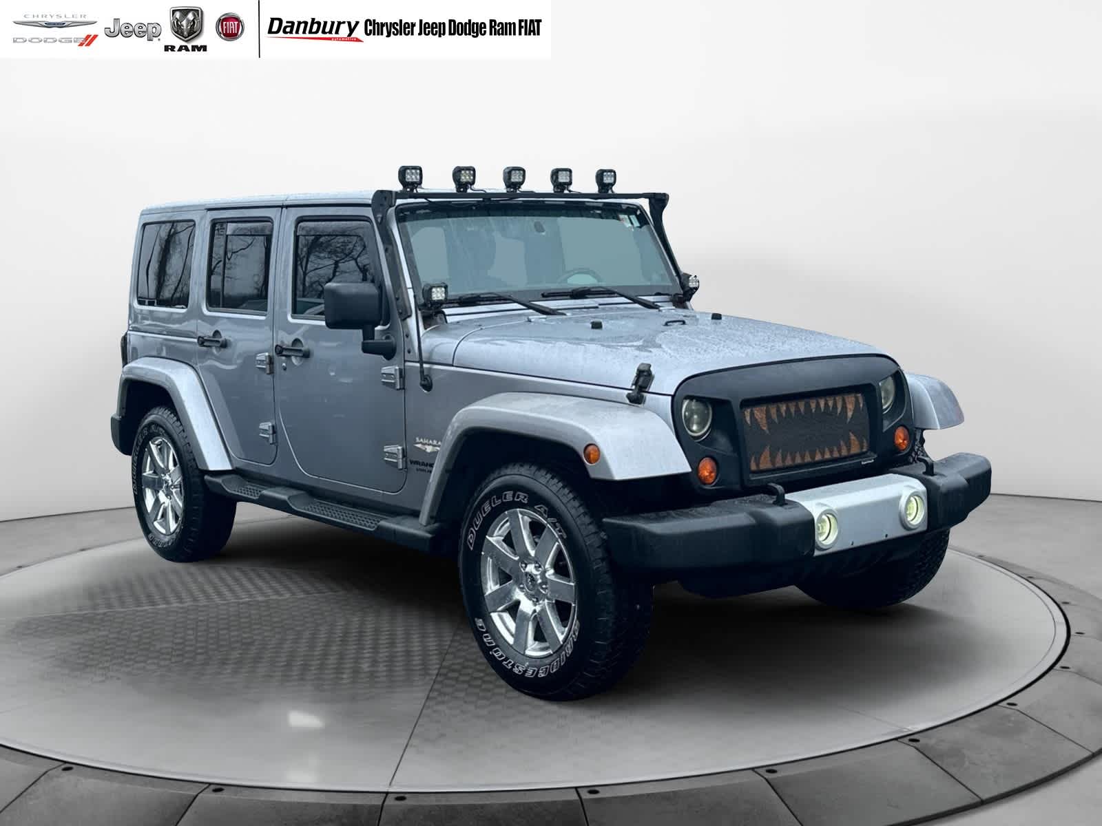 used 2013 Jeep Wrangler Unlimited car, priced at $15,336