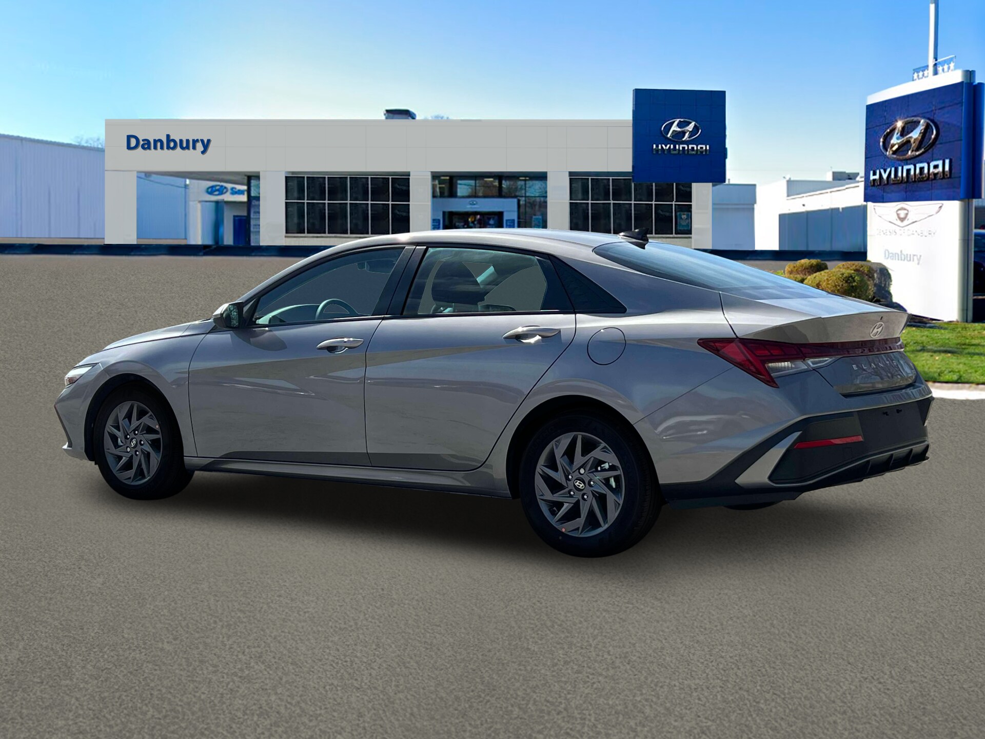 new 2024 Hyundai Elantra Hybrid car, priced at $28,010