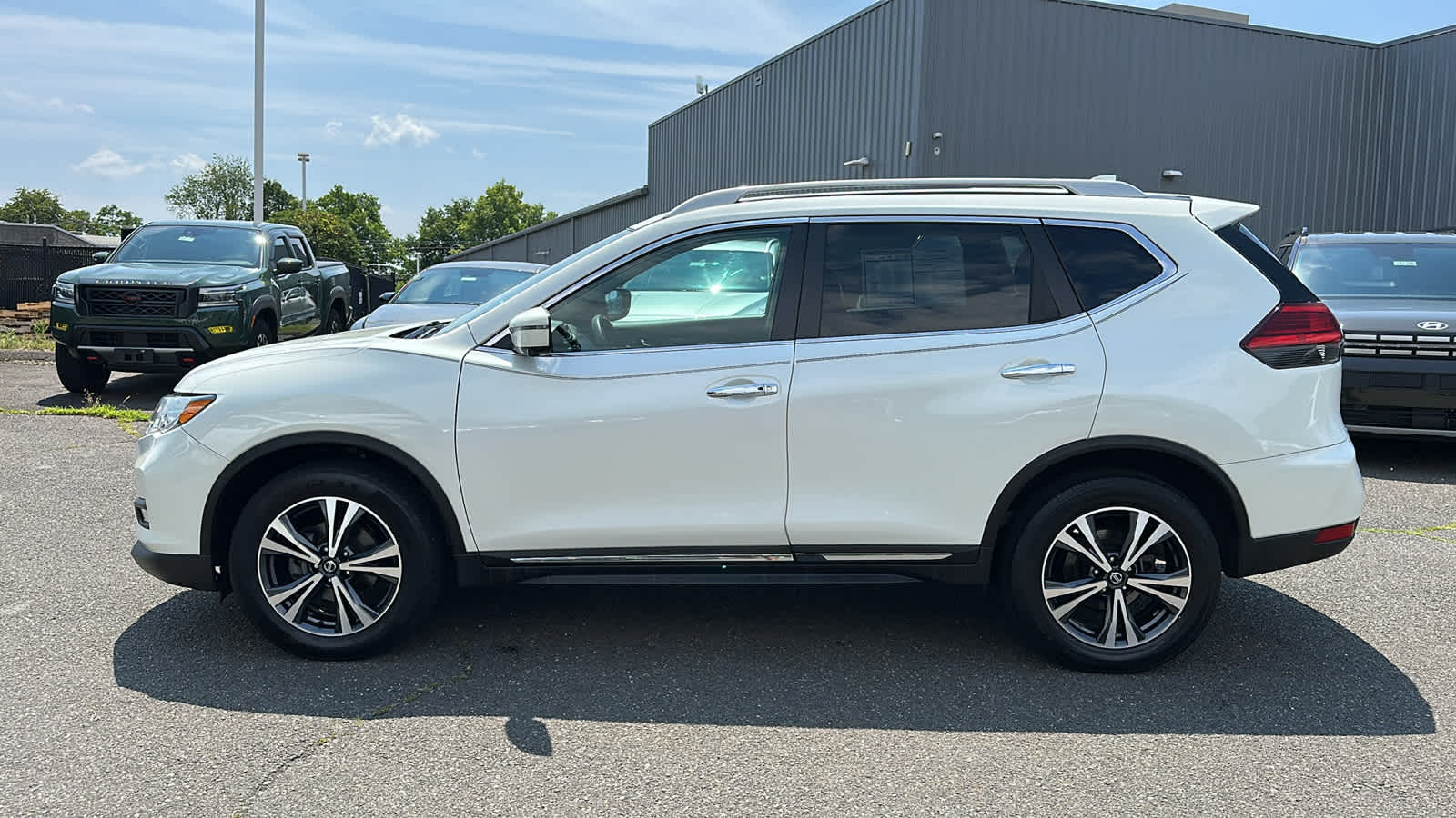 used 2017 Nissan Rogue car, priced at $16,507