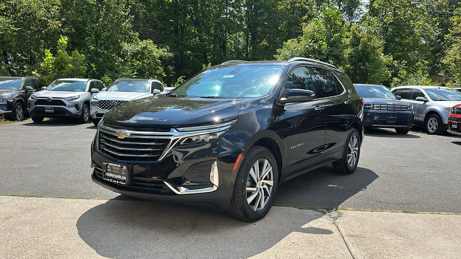 used 2022 Chevrolet Equinox car, priced at $25,809