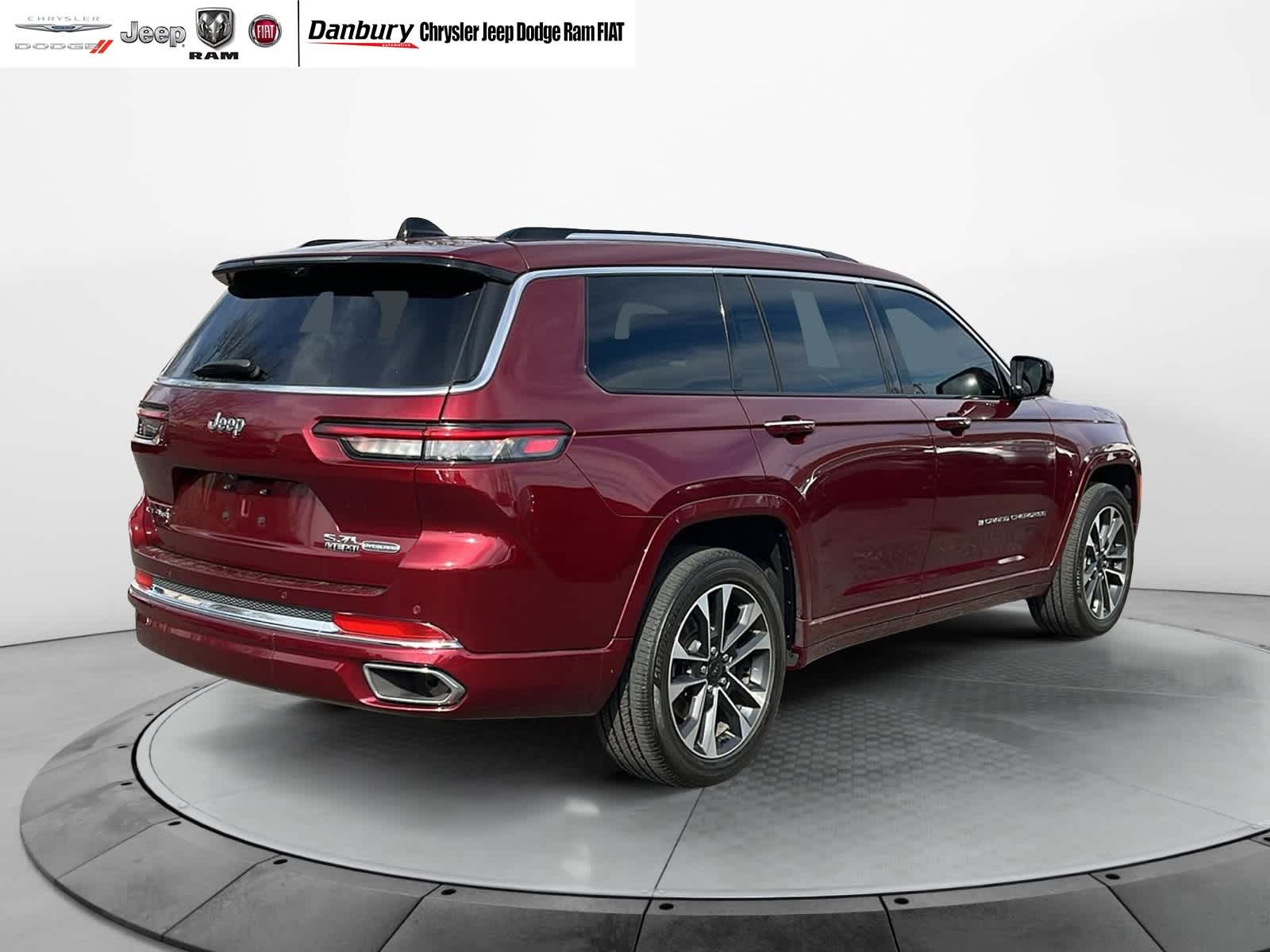 used 2023 Jeep Grand Cherokee L car, priced at $45,972