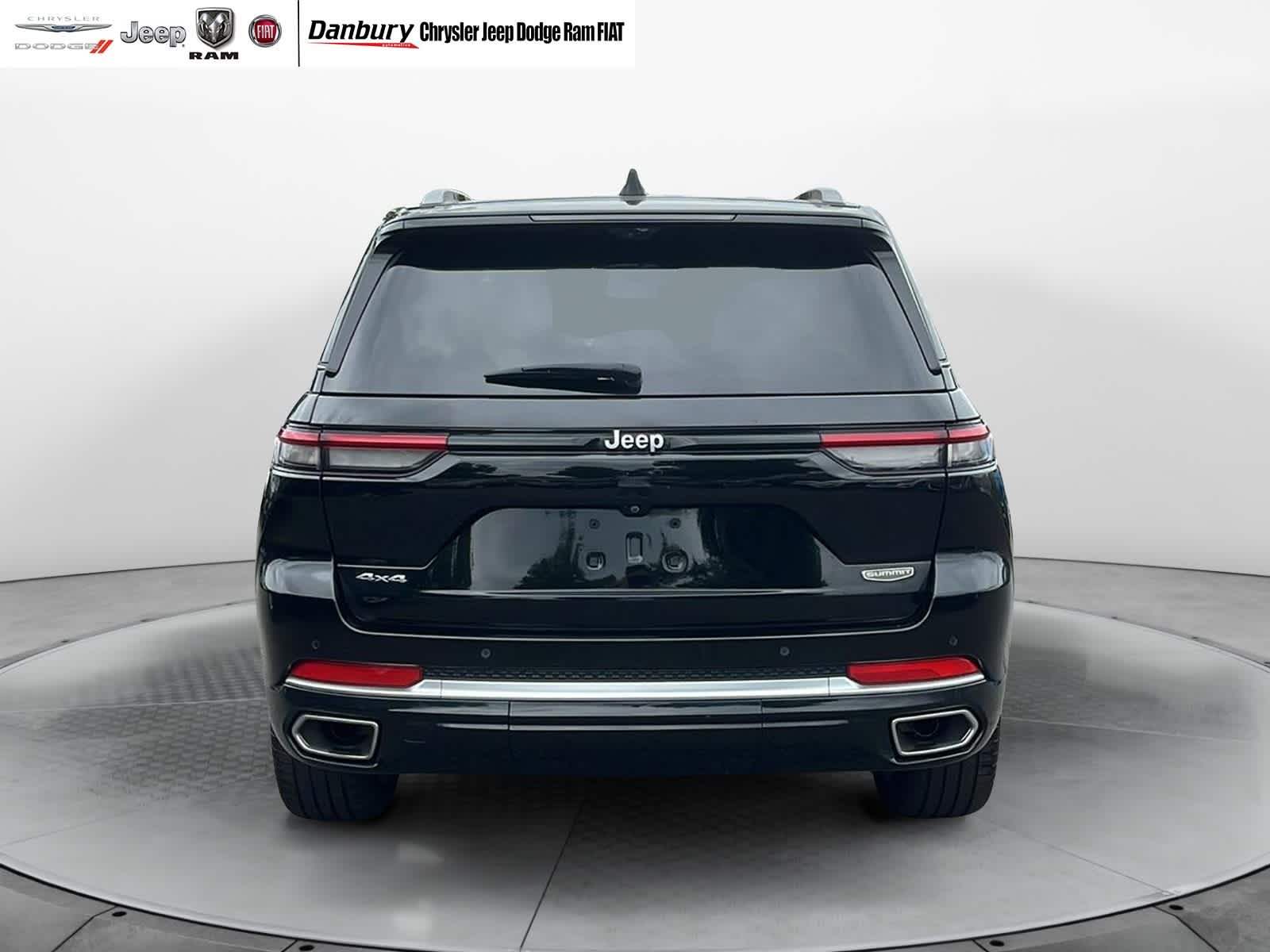 used 2022 Jeep Grand Cherokee car, priced at $47,644