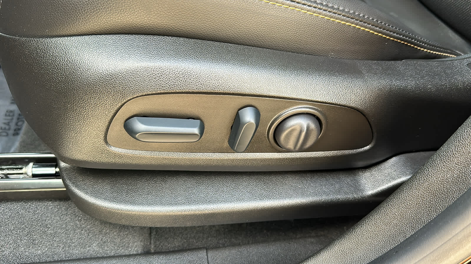 used 2022 Chevrolet Equinox car, priced at $25,809