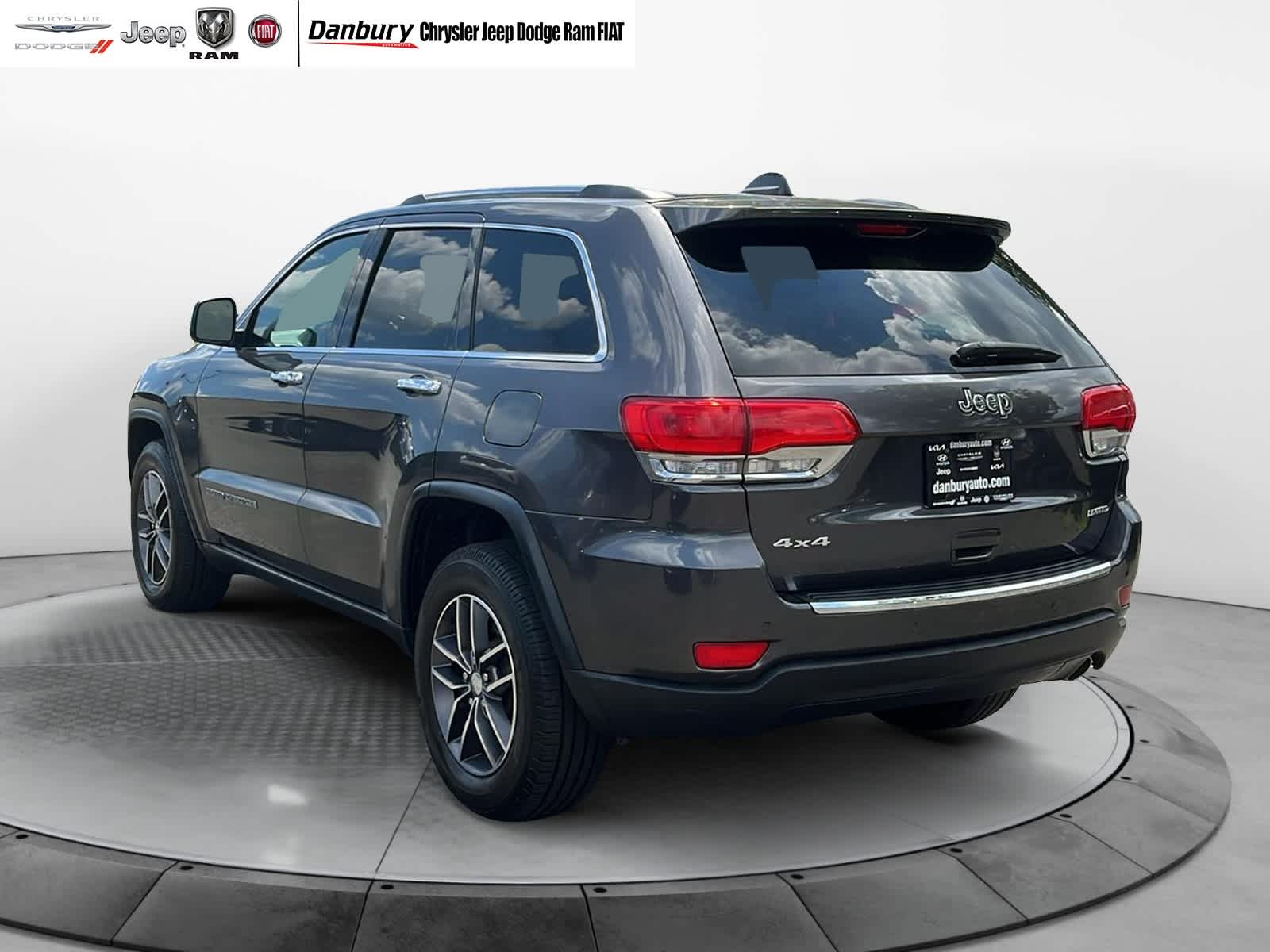 used 2018 Jeep Grand Cherokee car
