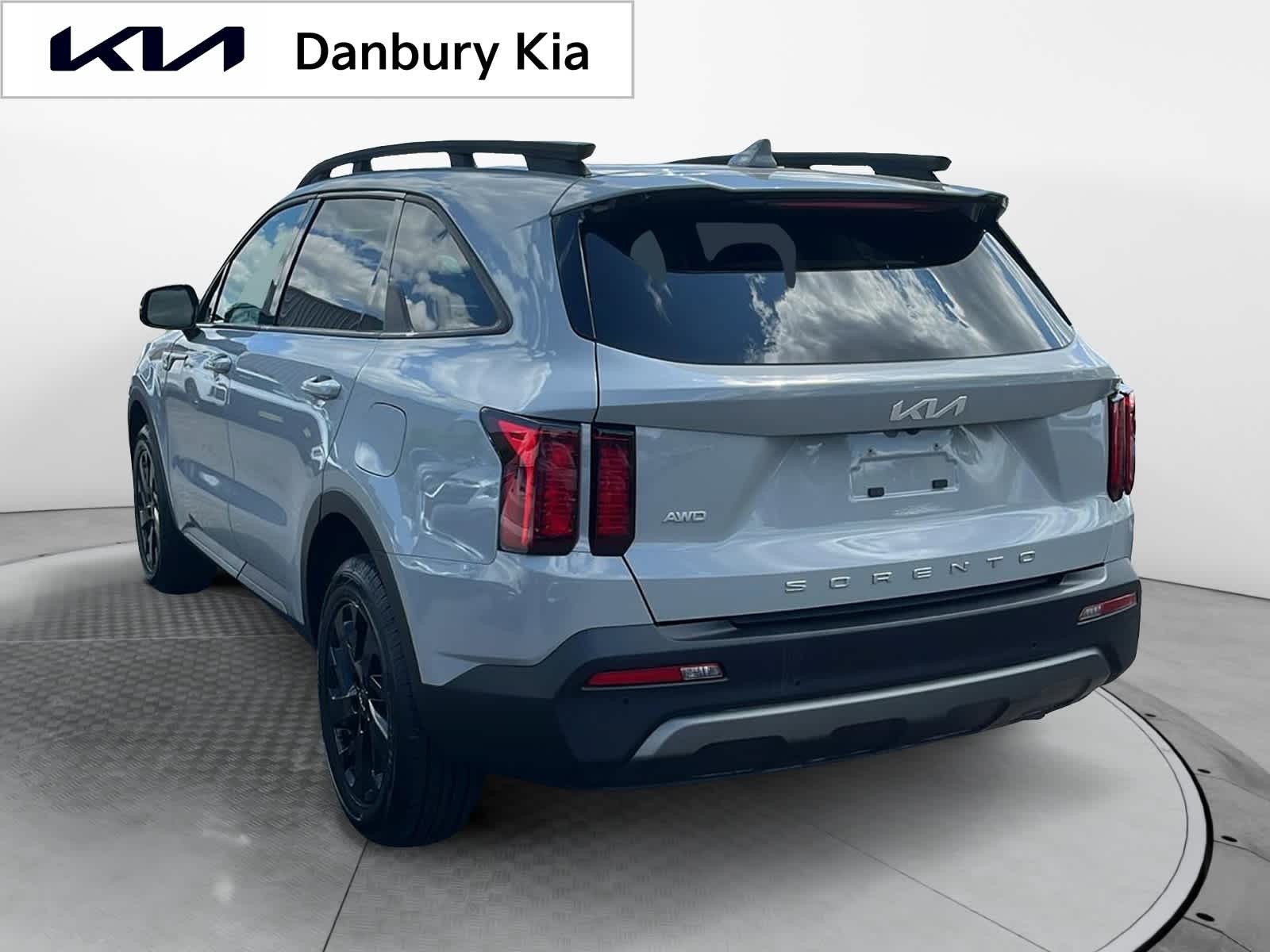used 2022 Kia Sorento car, priced at $29,827