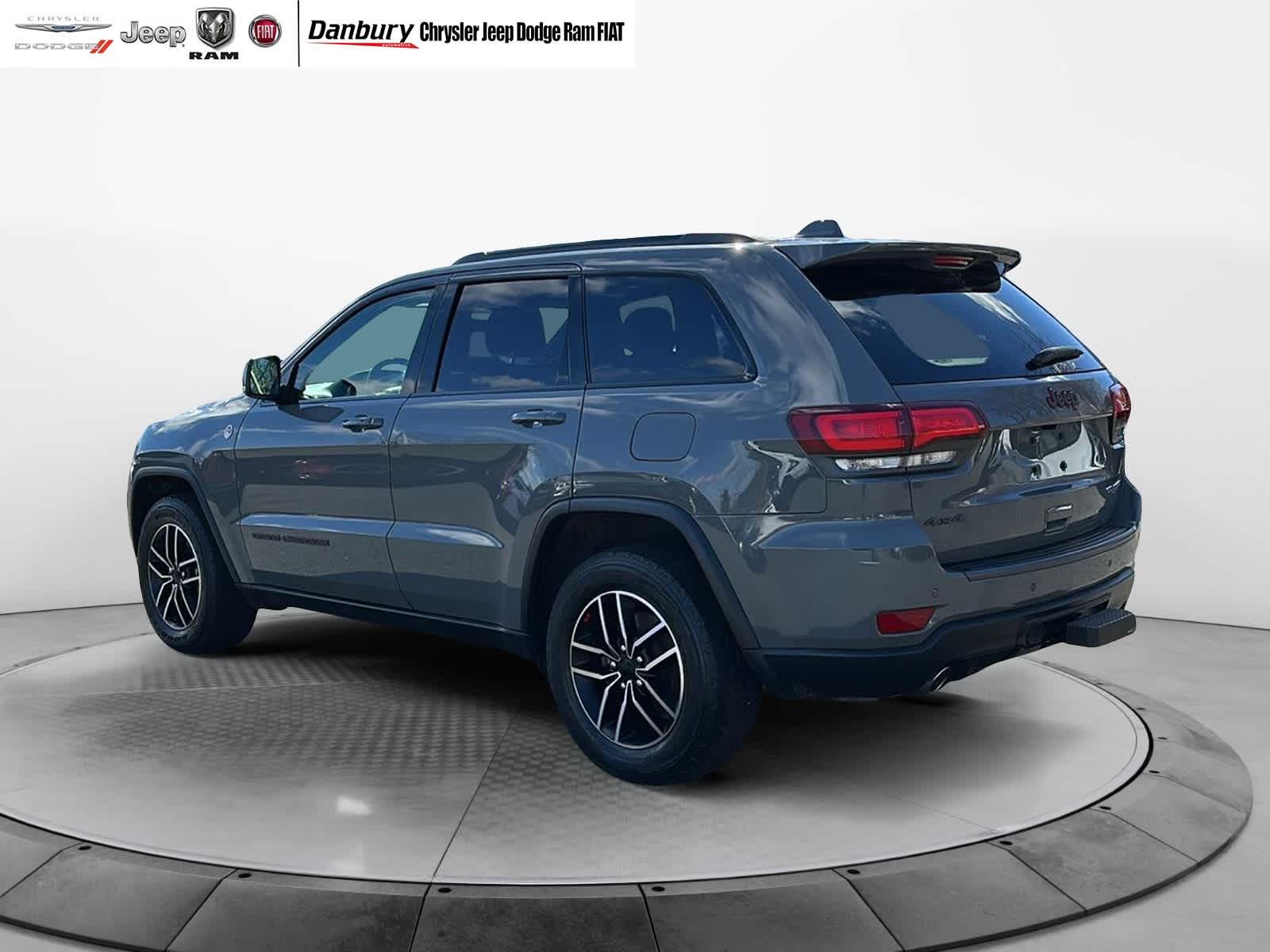used 2020 Jeep Grand Cherokee car, priced at $29,940