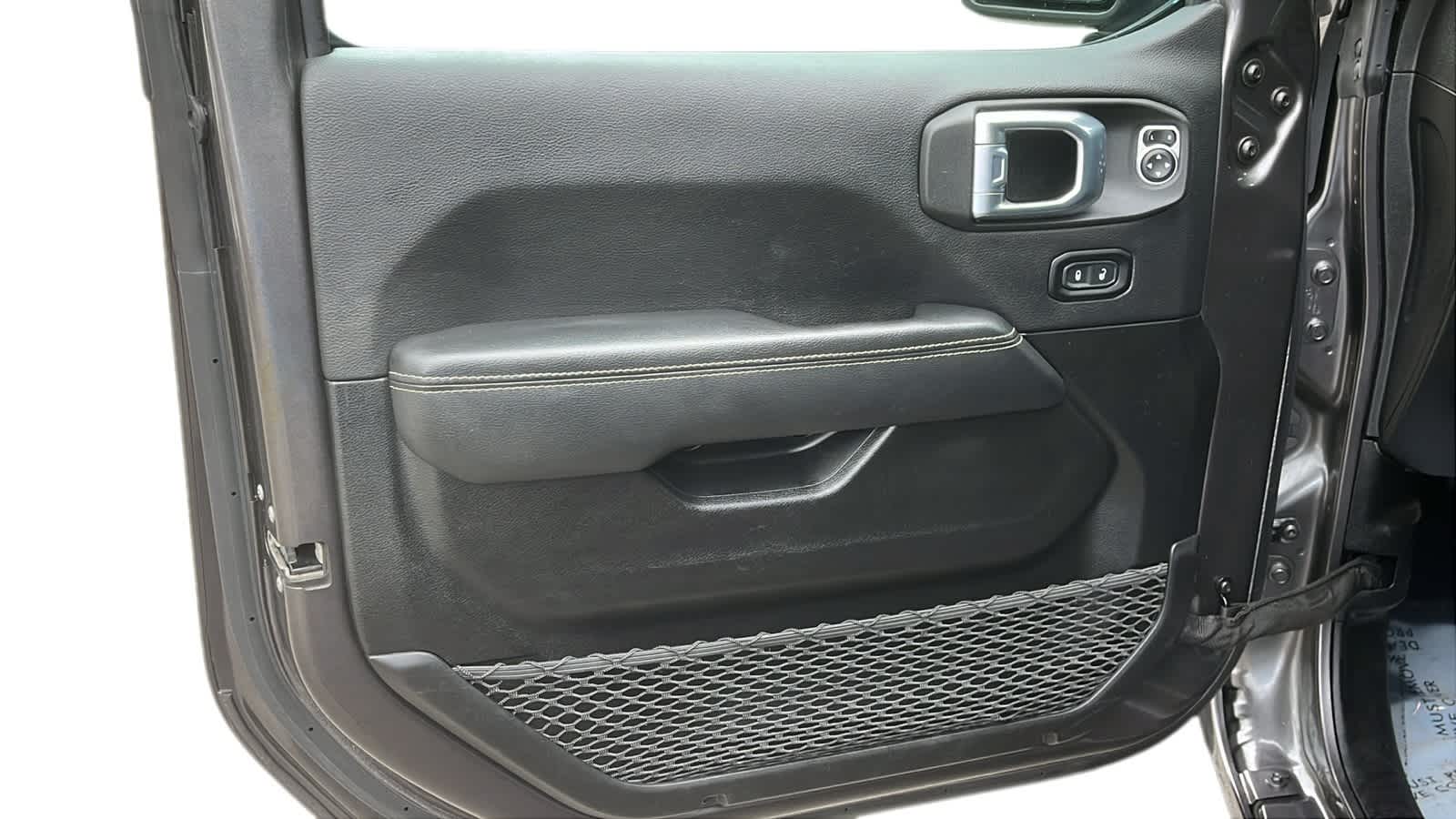 used 2023 Jeep Gladiator car, priced at $30,933