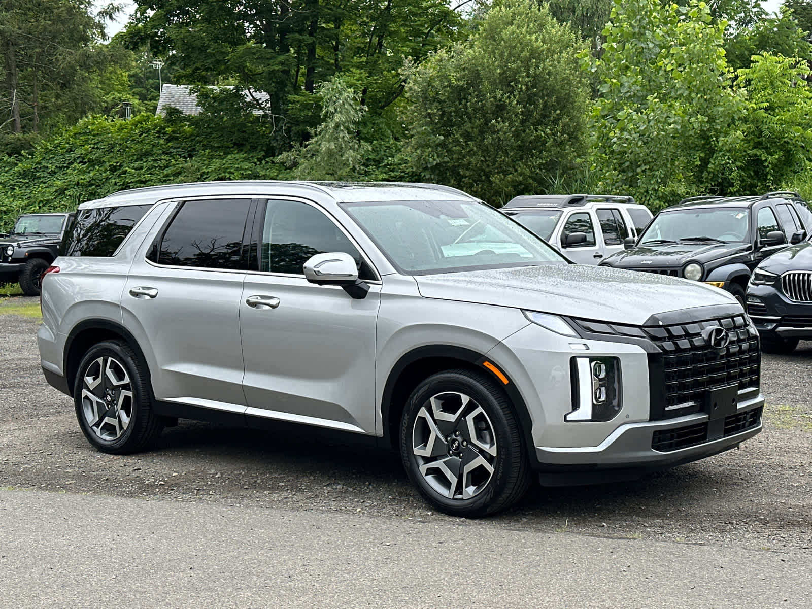 used 2025 Hyundai Palisade car, priced at $43,707