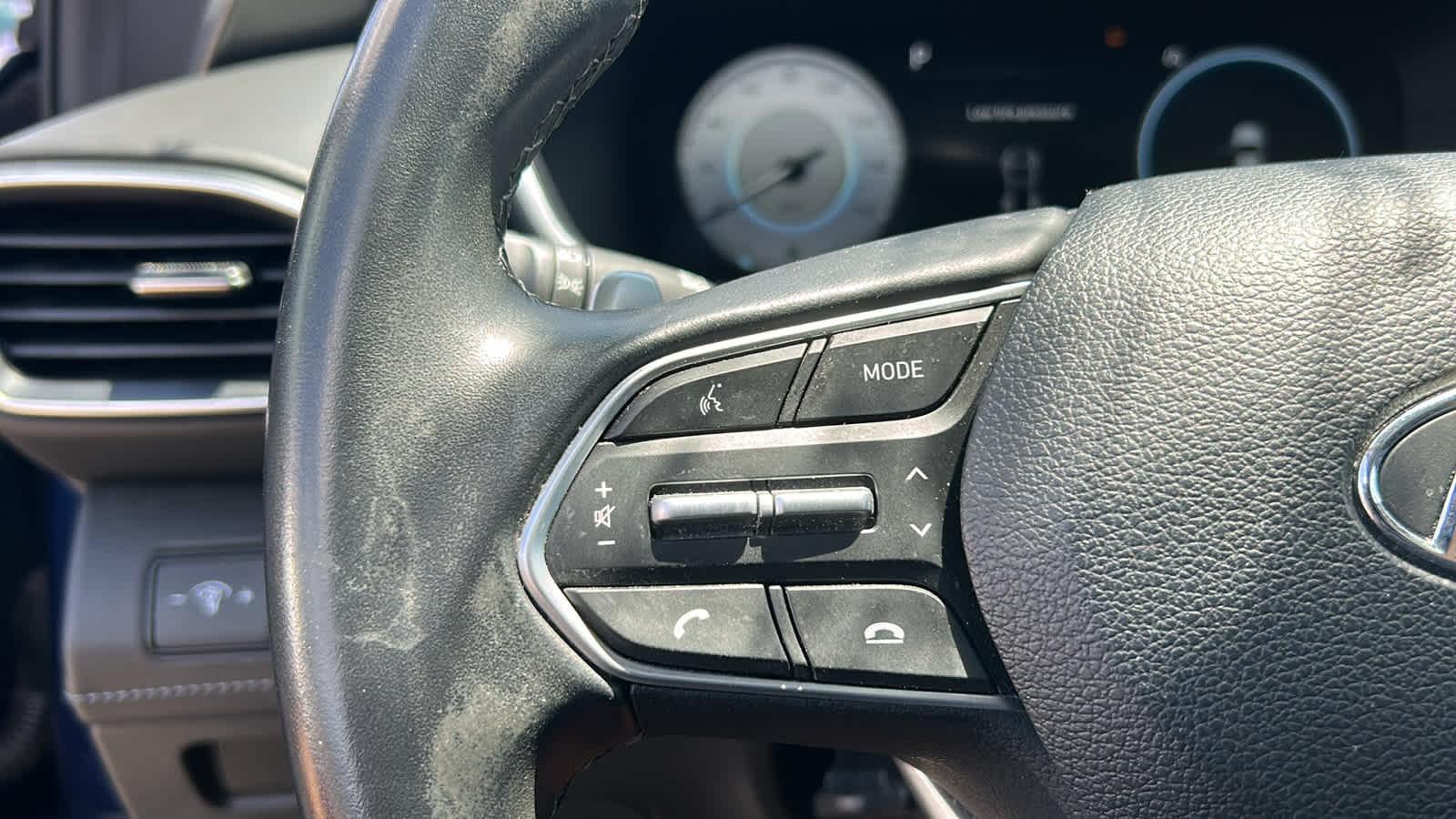 used 2022 Hyundai Santa Fe car, priced at $25,803