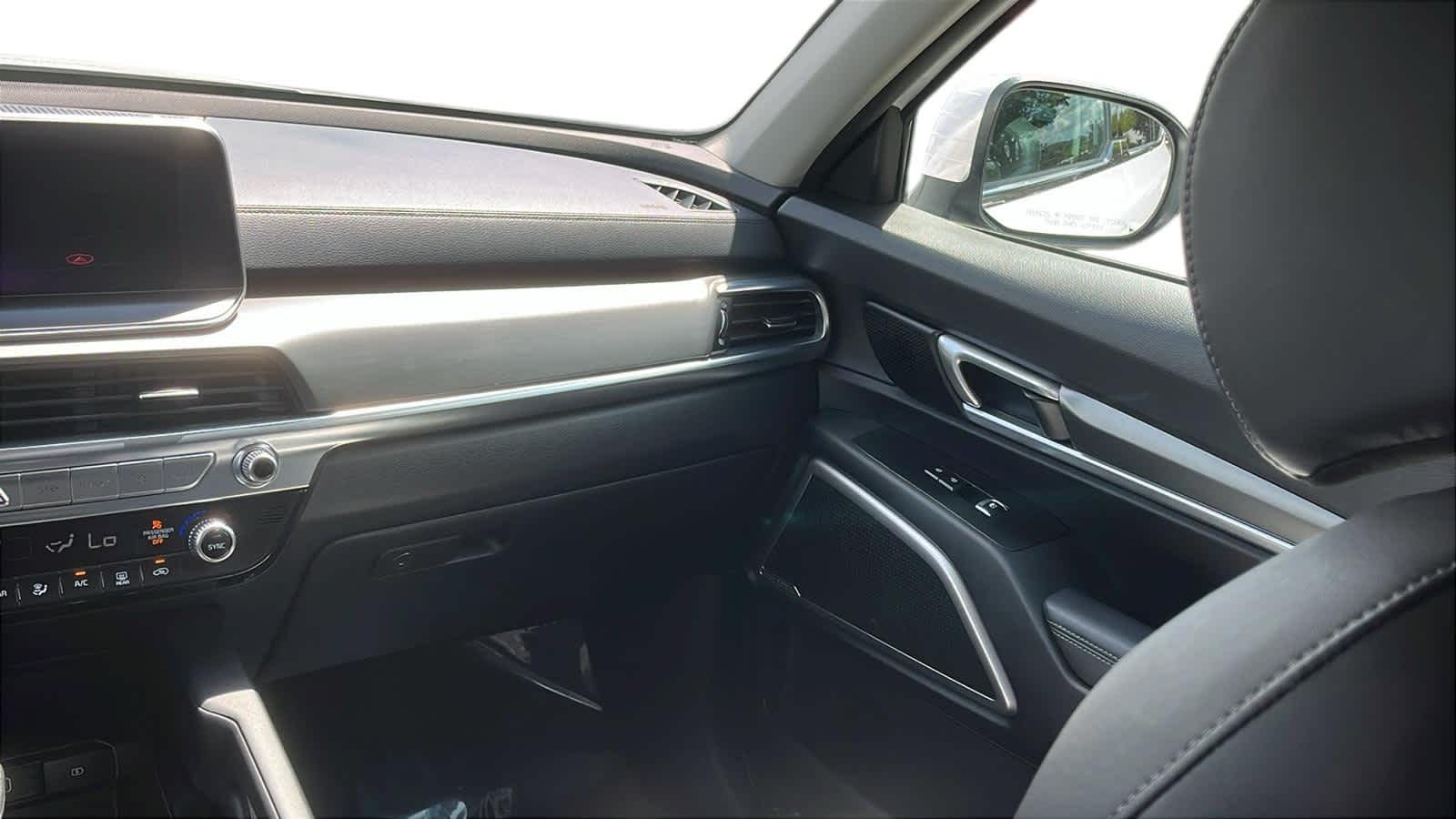 used 2022 Kia Telluride car, priced at $33,683