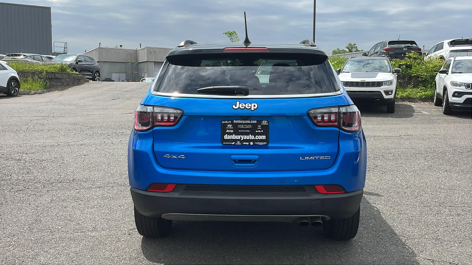 used 2022 Jeep Compass car, priced at $25,463