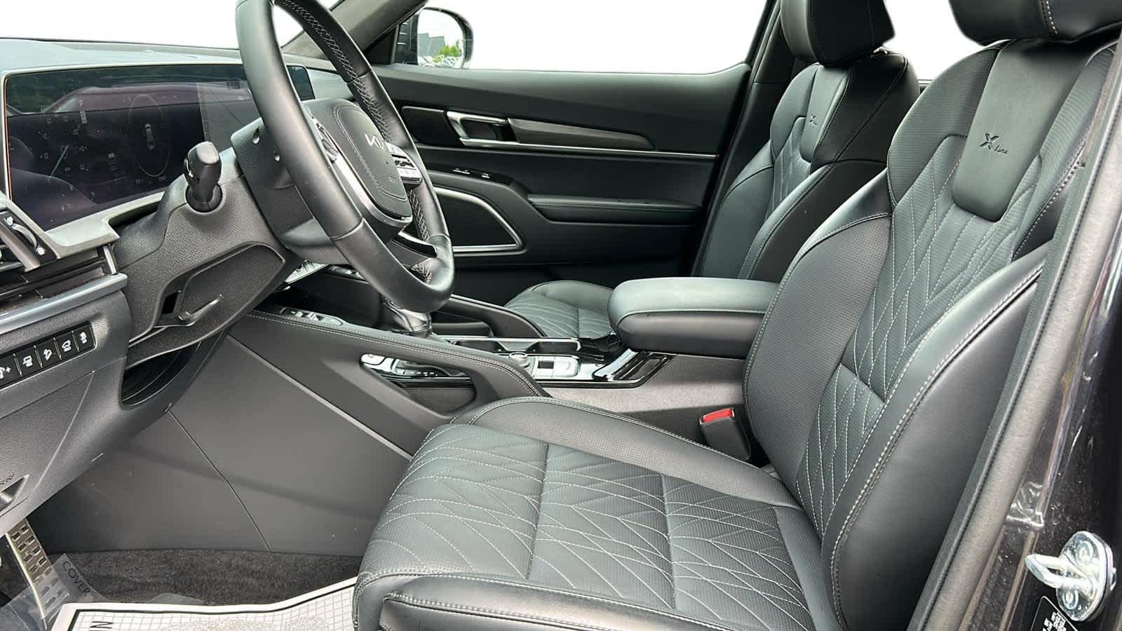used 2025 Kia Telluride car, priced at $49,457