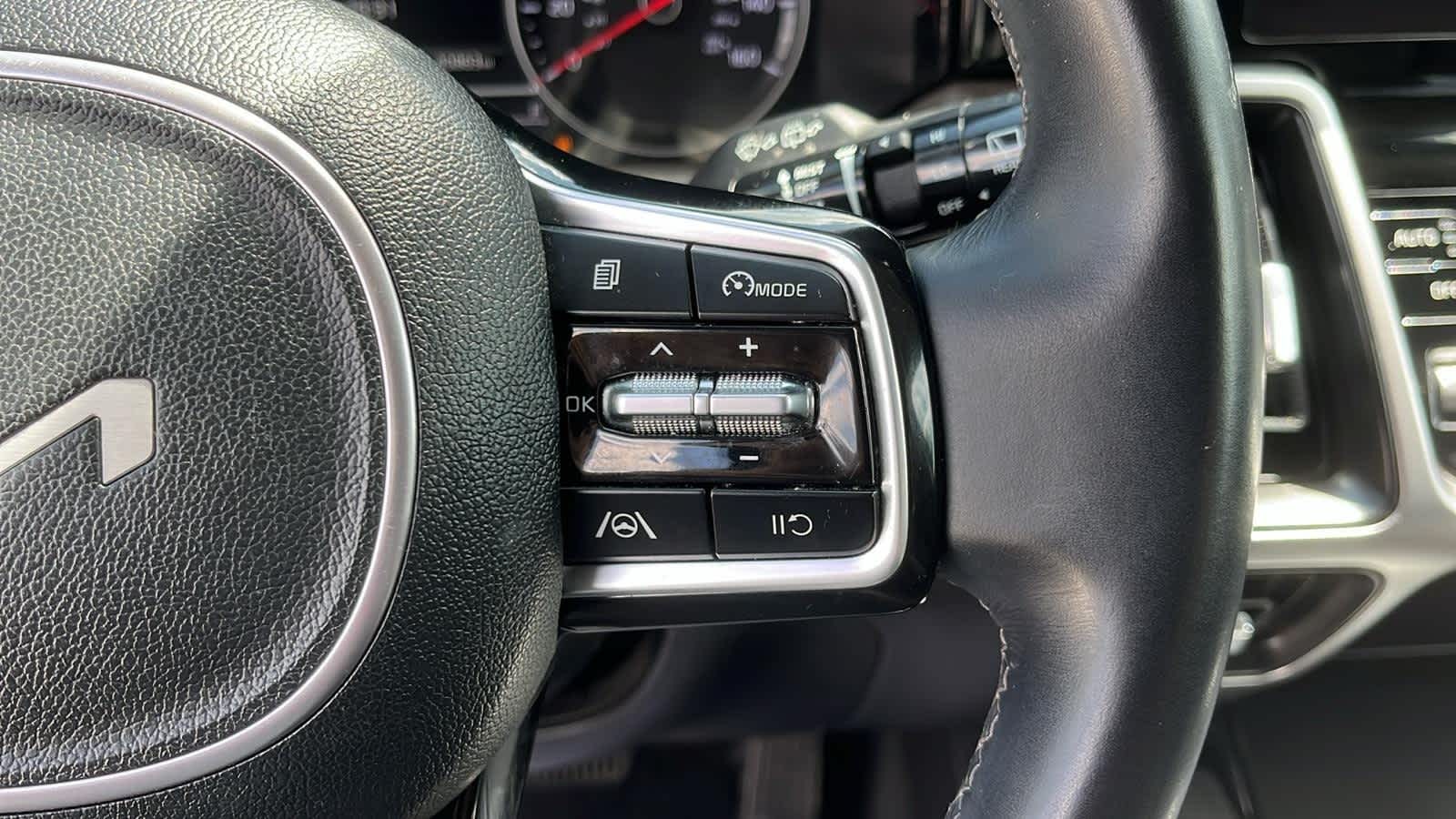 used 2022 Kia Sorento car, priced at $29,827