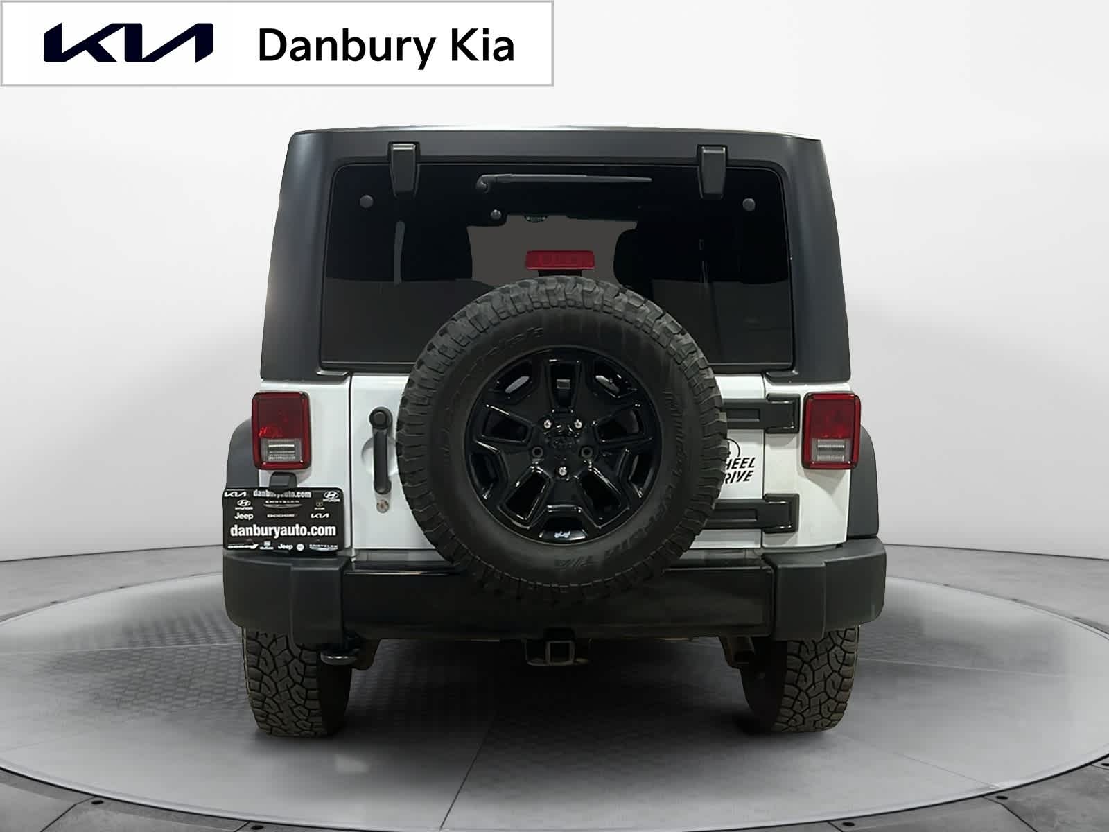 used 2018 Jeep Wrangler Unlimited car, priced at $17,883