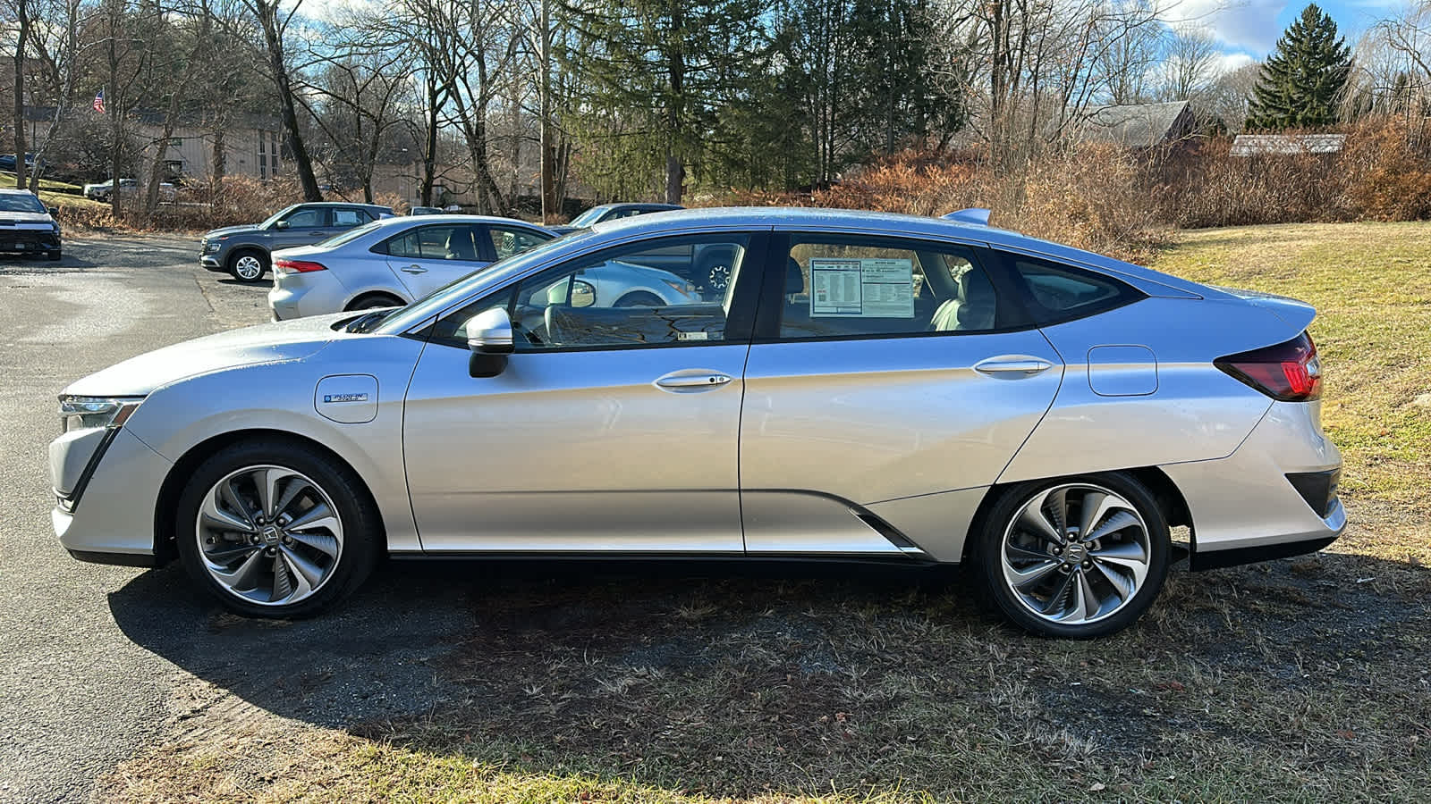 used 2018 Honda Clarity Plug-In Hybrid car, priced at $22,305