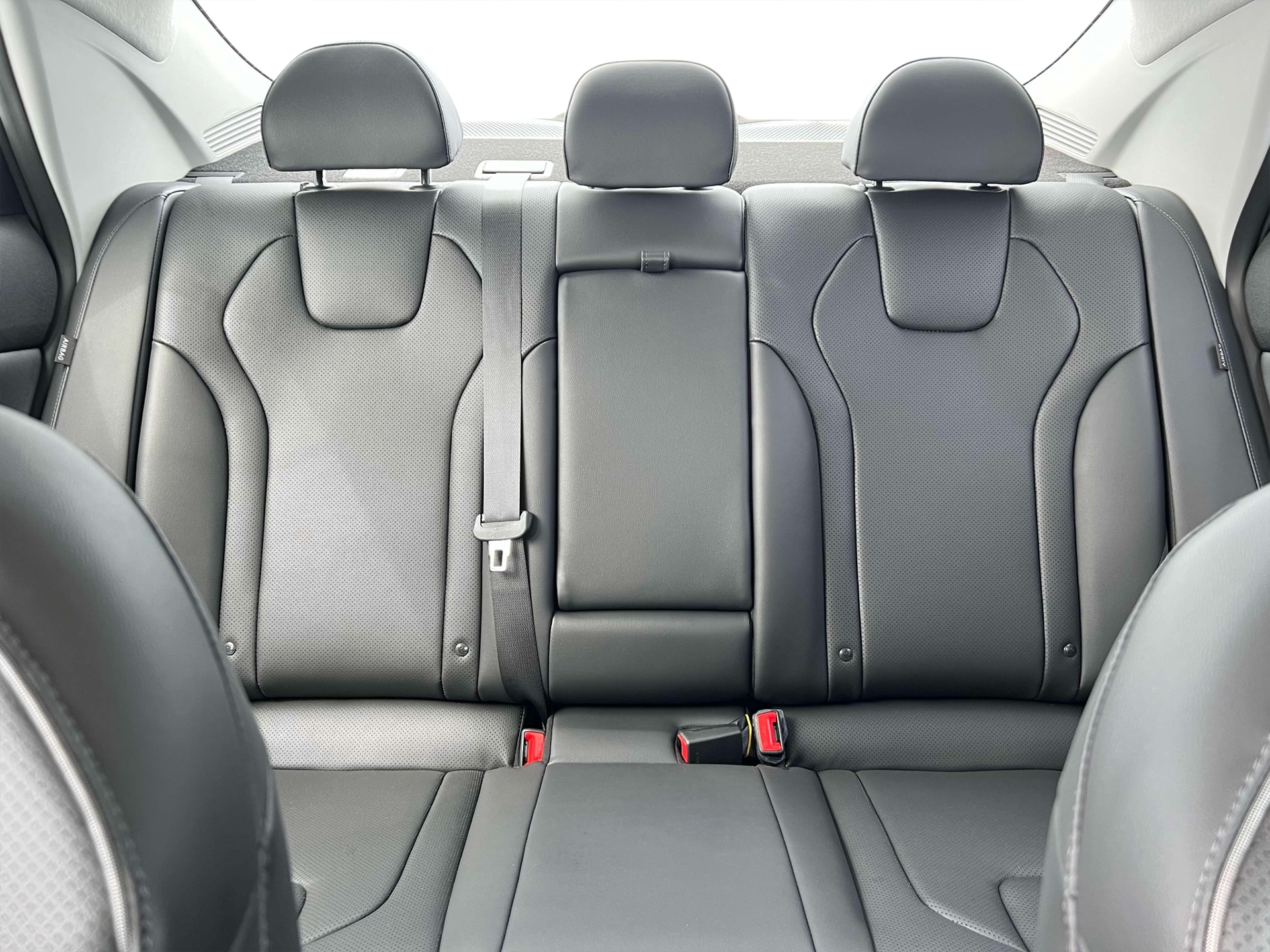 new 2025 Hyundai Elantra car, priced at $28,595