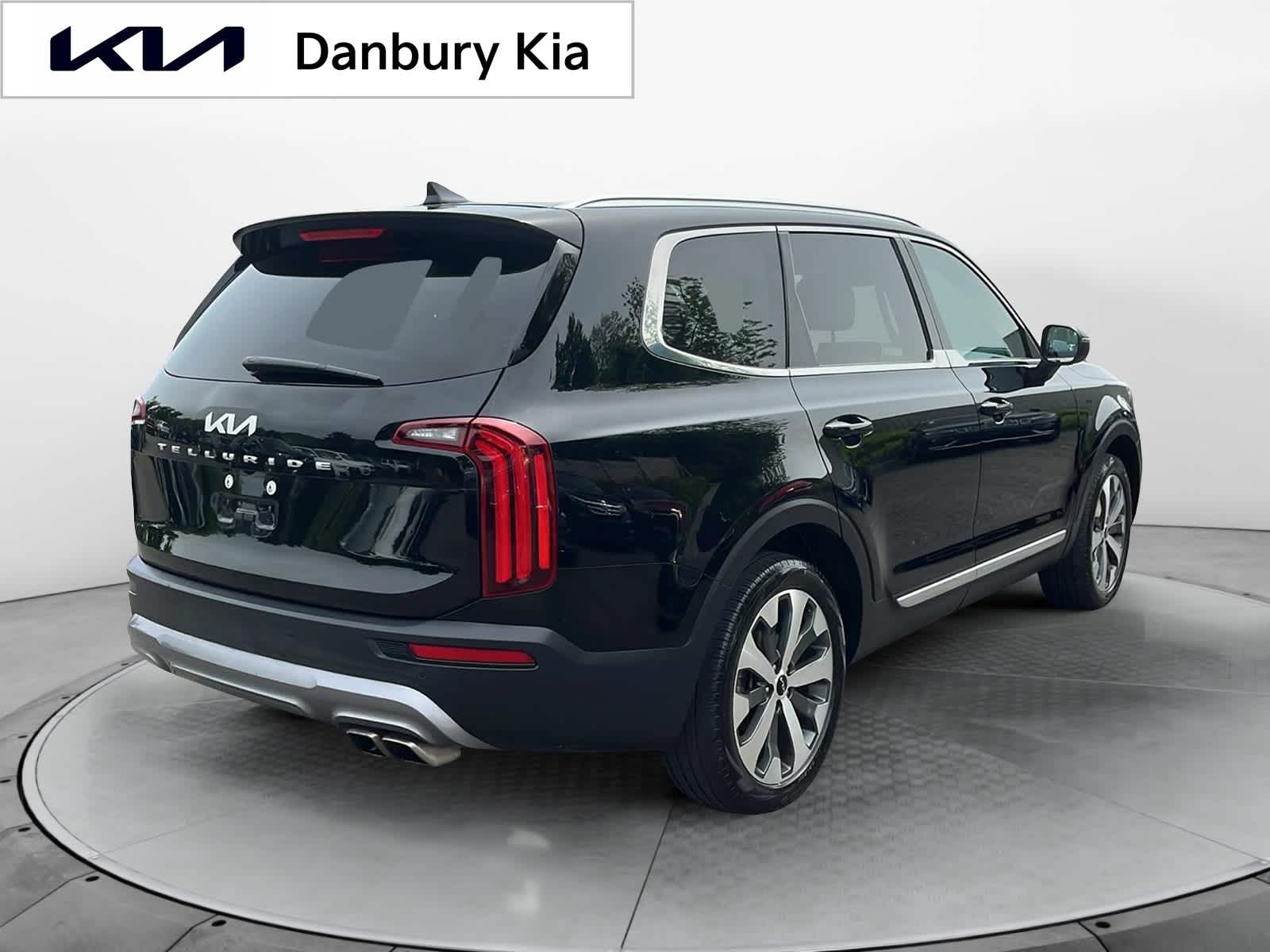 used 2022 Kia Telluride car, priced at $32,342