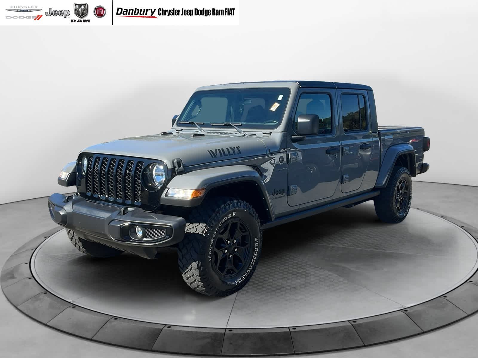 used 2022 Jeep Gladiator car, priced at $35,682