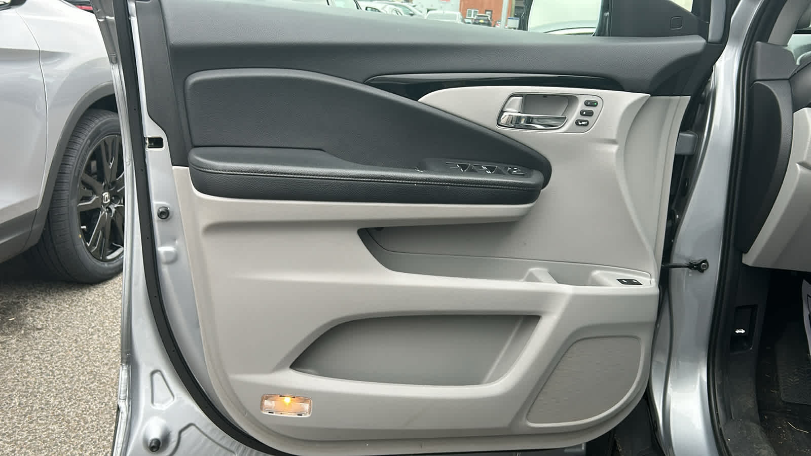 used 2019 Honda Pilot car, priced at $28,904