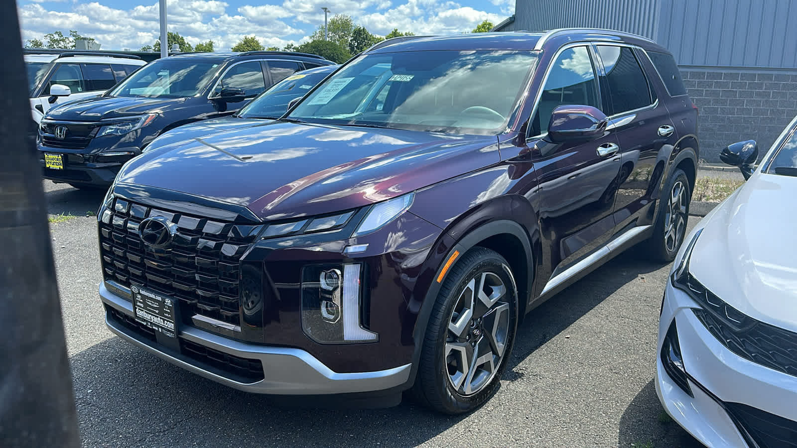 used 2024 Hyundai Palisade car, priced at $45,711