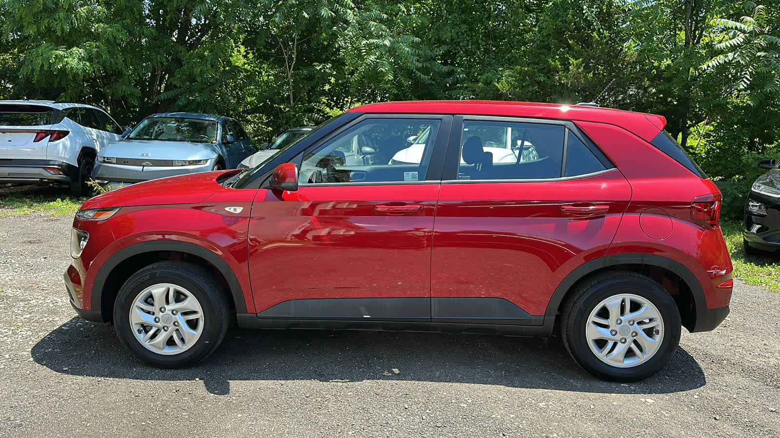 used 2025 Hyundai Venue car, priced at $20,904