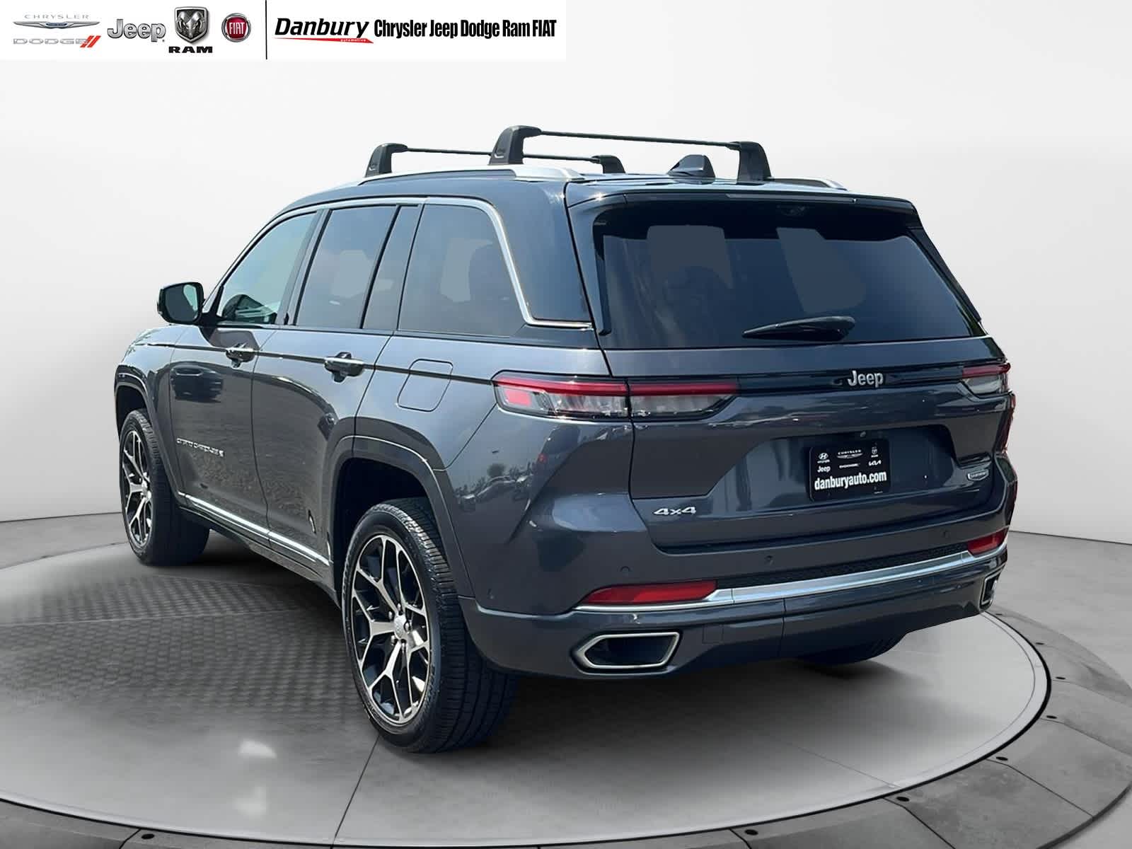 used 2022 Jeep Grand Cherokee car, priced at $44,877