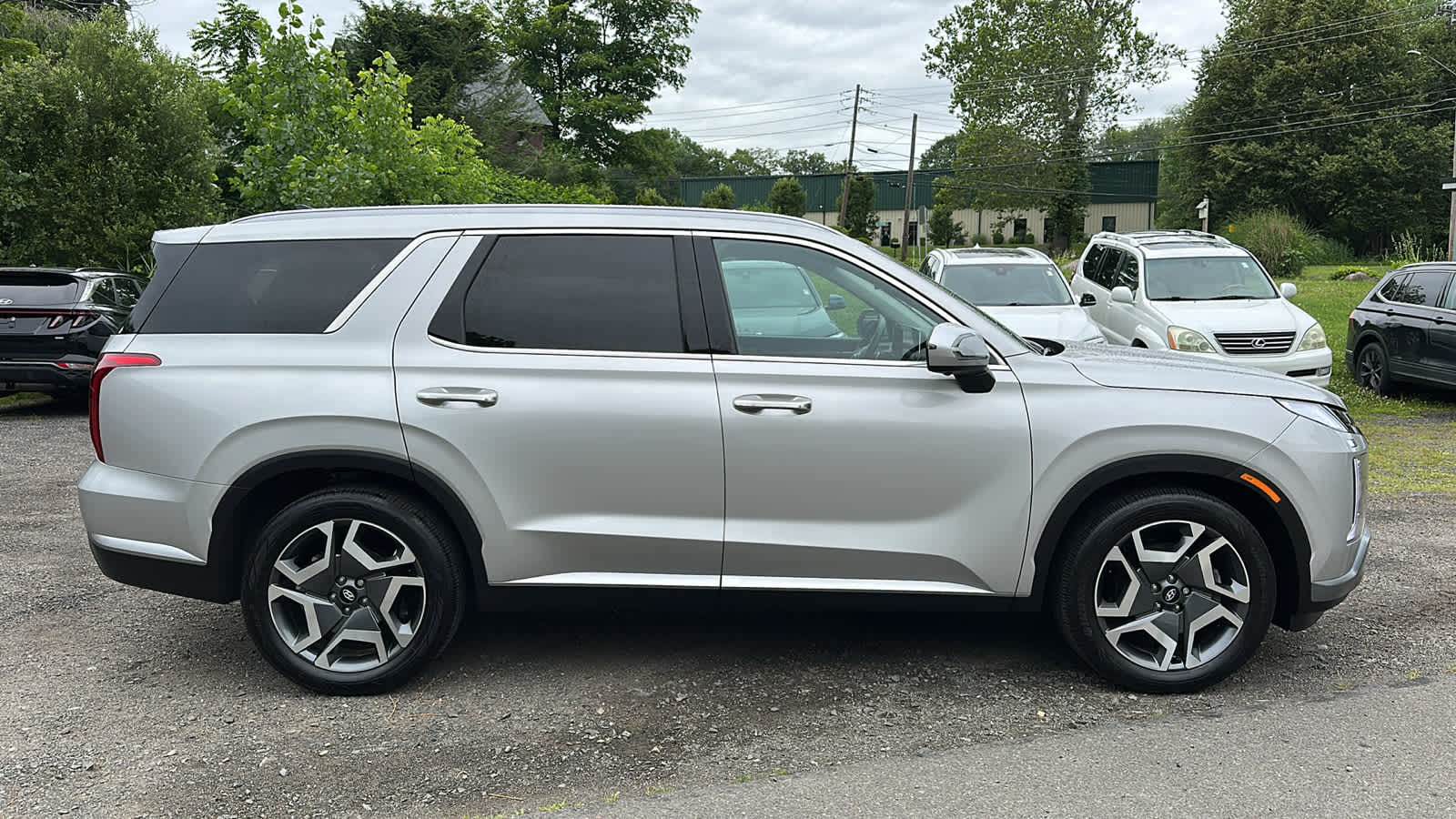 used 2025 Hyundai Palisade car, priced at $43,707