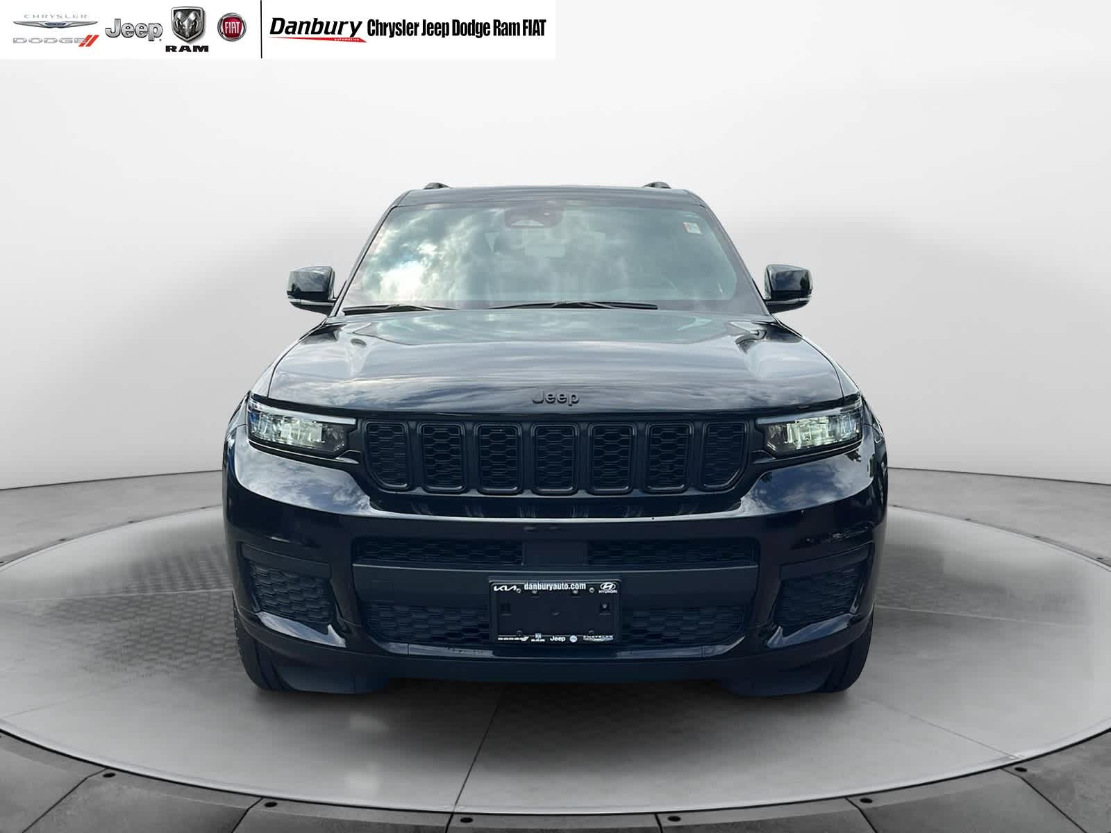 used 2022 Jeep Grand Cherokee L car, priced at $32,951