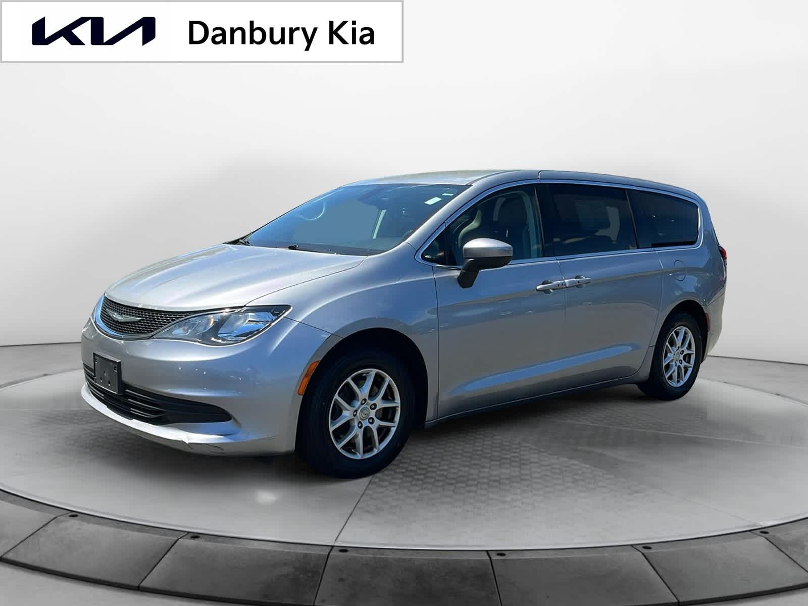 used 2017 Chrysler Pacifica car, priced at $11,977
