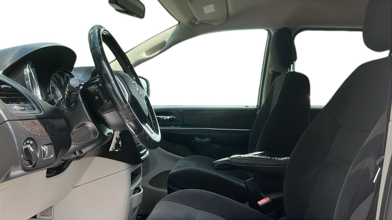 used 2015 Dodge Grand Caravan car, priced at $10,304