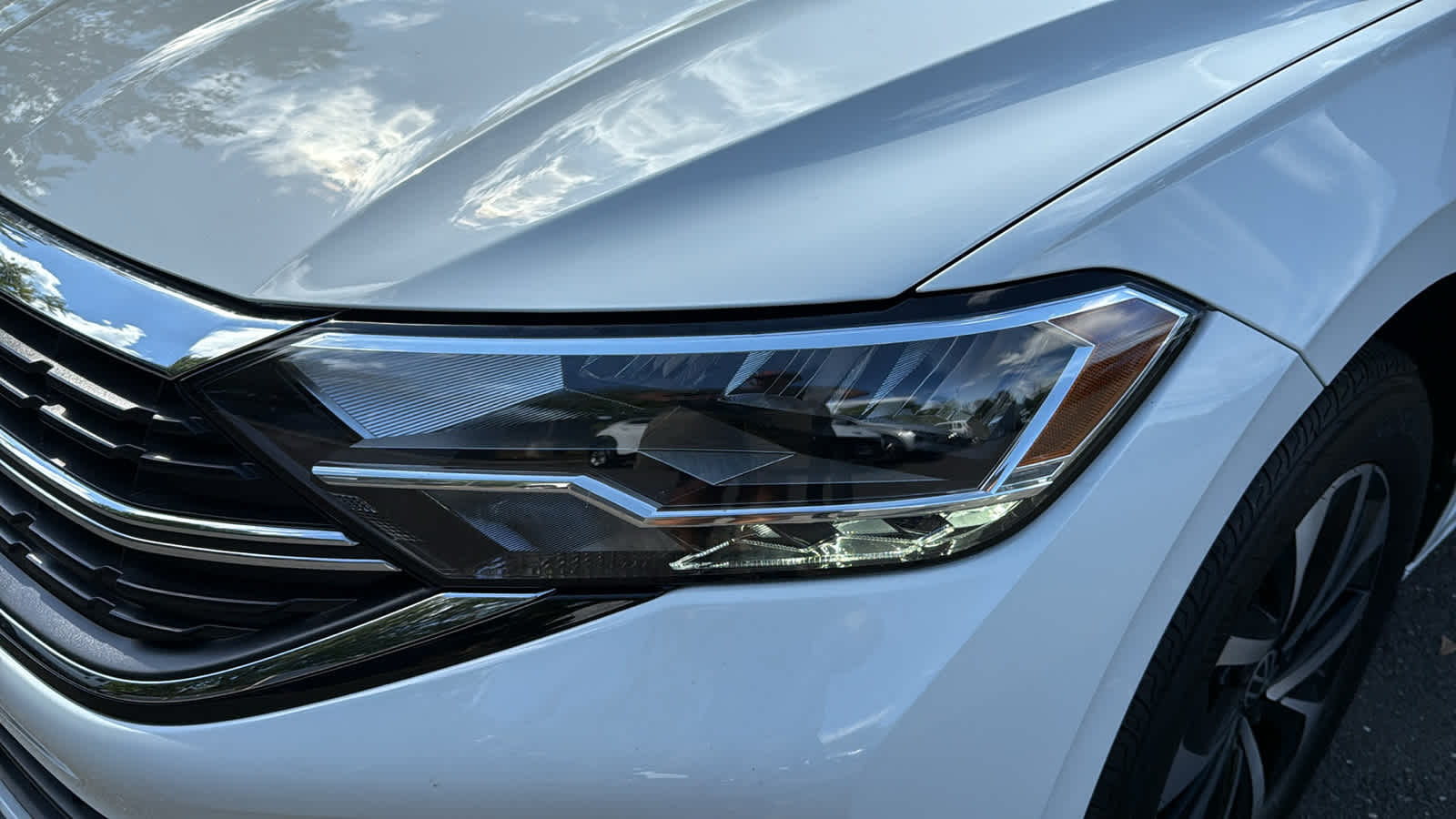 used 2024 Volkswagen Jetta car, priced at $20,461
