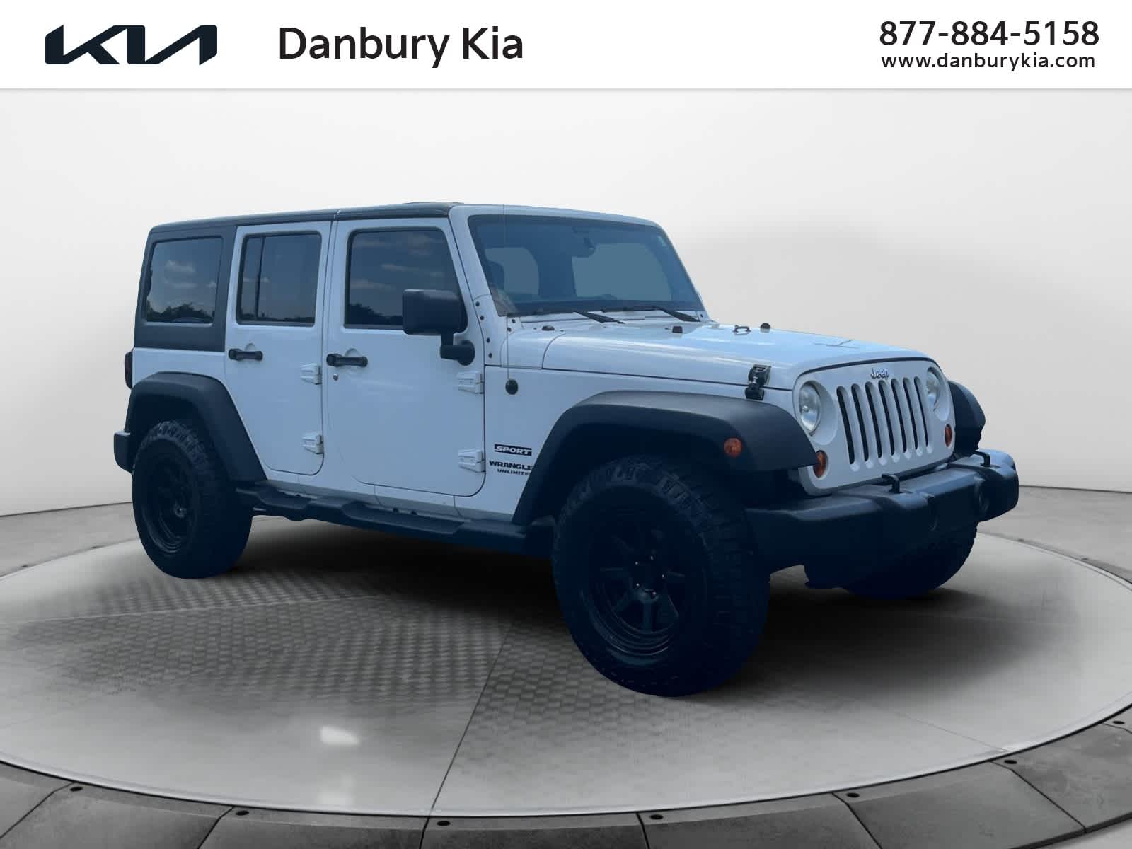 used 2013 Jeep Wrangler Unlimited car, priced at $12,492