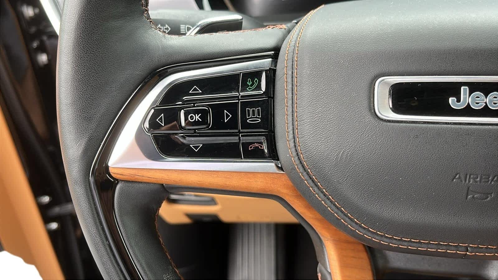 used 2022 Jeep Grand Cherokee car, priced at $47,644
